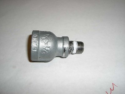 Step 6<br />Thread the 1/4&amp;quot; nipple into the bell reducer with teflon