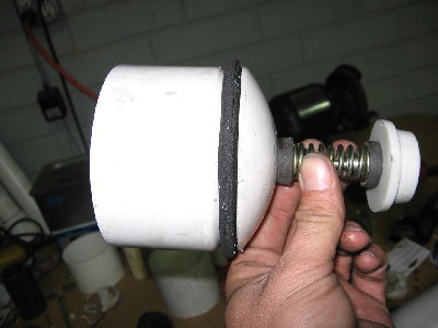 the piston fot the GB cannon.<br />notice the use of a spring in between the bumper and piston to reduce the risk of impact breakage.