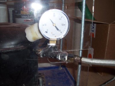 darn flash.<br />Trust me.That's 22 bar. ( well over 300 psi)