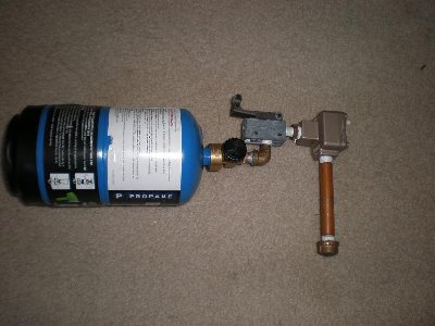 the testing set up, no barrel right now but I was just testing filling and firing.