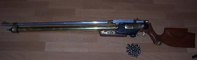 Until recently I've mostly shown the hammer side of the gun..now this side has some interesting features of it's own..