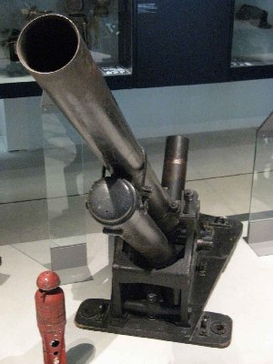 86 mm pneumatic mortar Boileau-Debladis.jpg (122.4 KiB) Viewed 22006 times 86 mm pneumatic mortar Boileau-Debladis.jpg