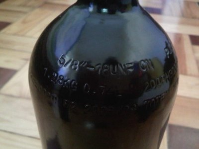 compressed ar bottle