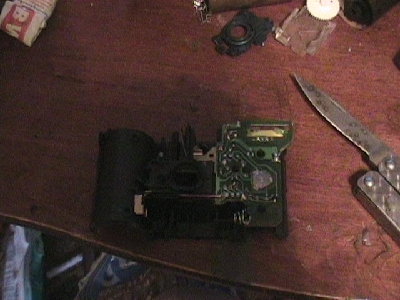 bad pic but u can kinda see the inside of the stun gun..and all of the marks on my knife