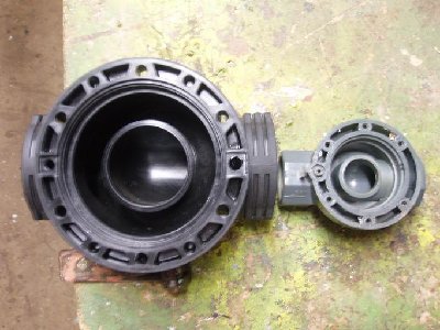 Over view of the valve seating area,hell of alot bigger then a 1&amp;quot;