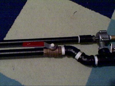 The ball valve that shuts off half of the chamber