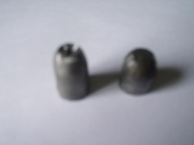 Blury up close but it shows boht the hollow point and hollow base rounds.