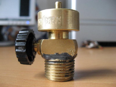 It was getting dark and the lights weren't working too good, hence the sloppy job.