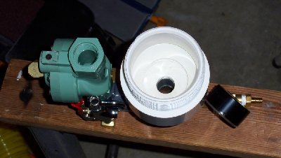 Piston cylinder and pilot valve system