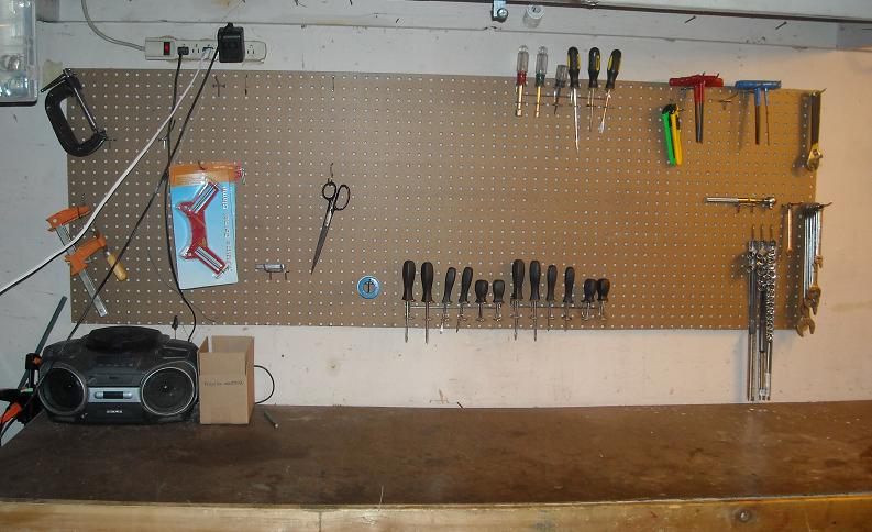 File:Assembly Bench 1.jpg